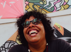 Ana Claudino é Publicitária, Mestre em Políticas Públicas em Direitos Humanos pela UFRJ, ciberativista nas redes @sapataoamiga e autora da quarta capa do livro "Sou Sua Irmã-Audre Lorde'' da Ubu Editora.